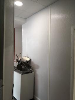 Rénovation de murs de boucherie